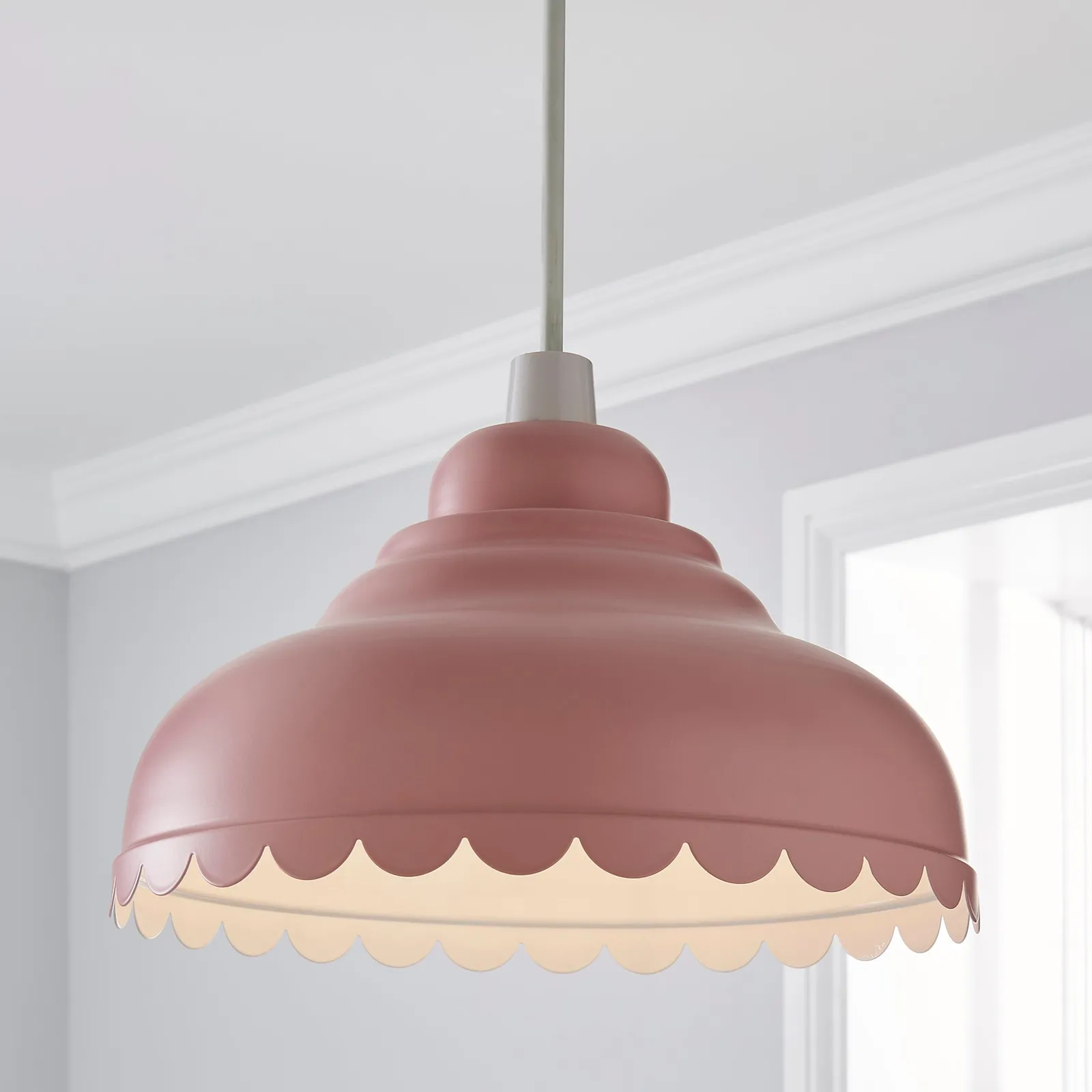 Sofie Scalloped Easy Fit Pendant Blush