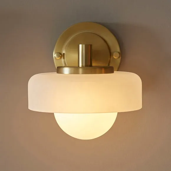 Vogue Hallie Wall Light 2