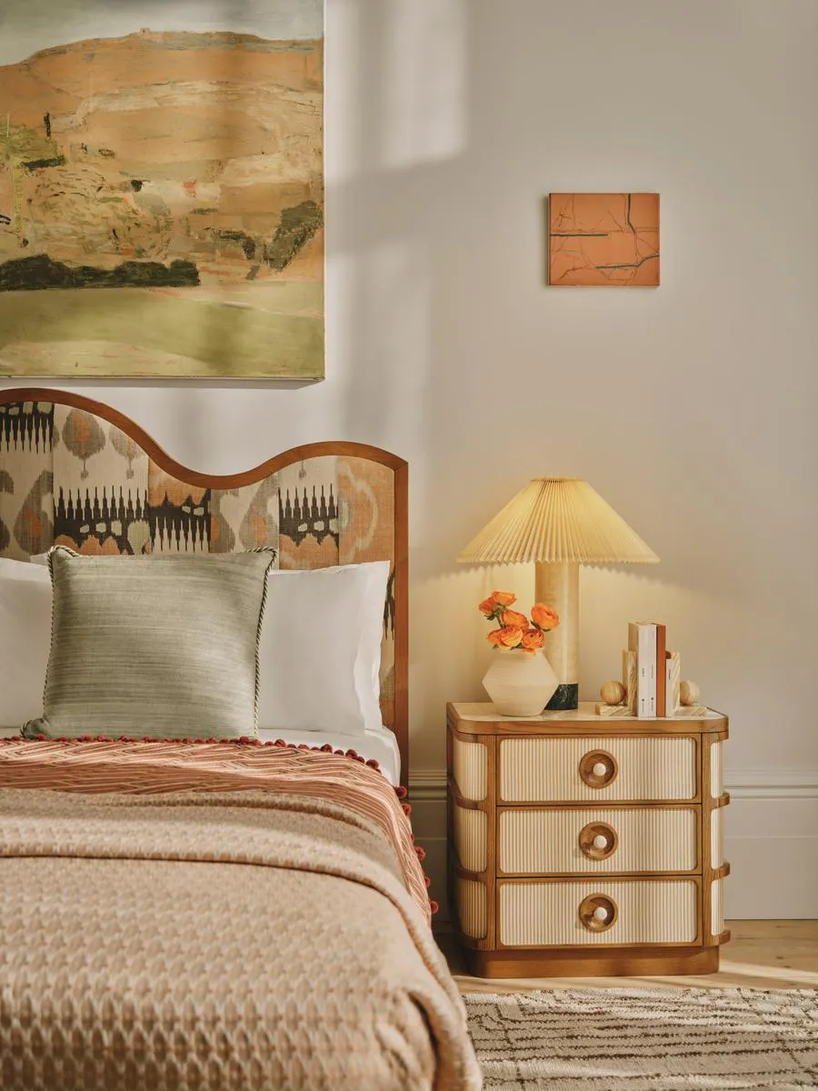 Yazarine Table Lamp