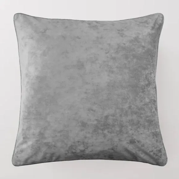 Crushed Velour Cushion 1