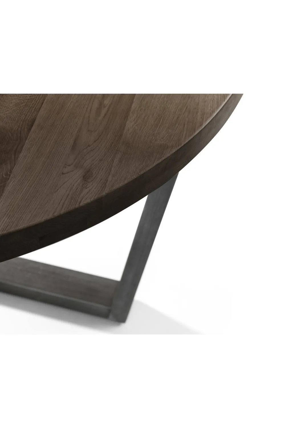 Julian Bowen Brooklyn Round 4 Seater Dining Table in Dark Brown 5