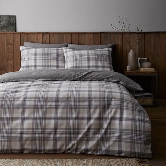 Oakley Woven Check 100% Cotton Duvet Cover & Pillowcase Set 1