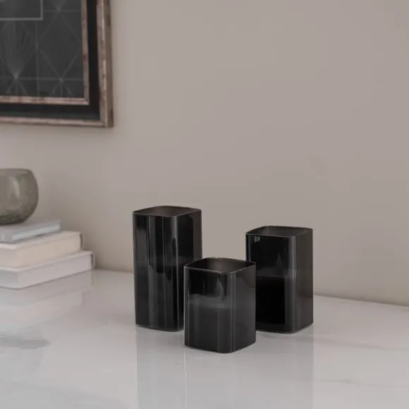 Set of 3 Square Glass LED Pillar Candles 2