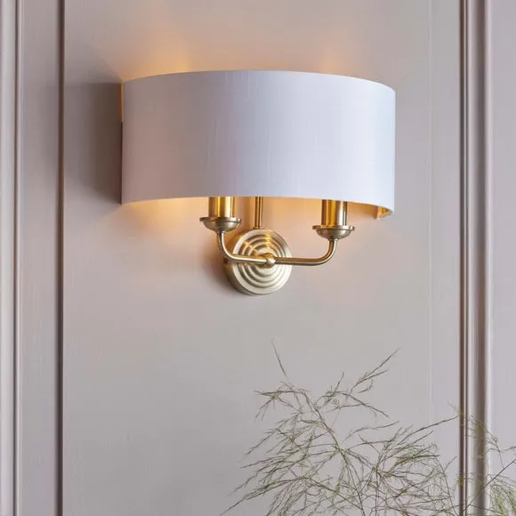 Vogue Sandringham 2 Light Wall Light 1