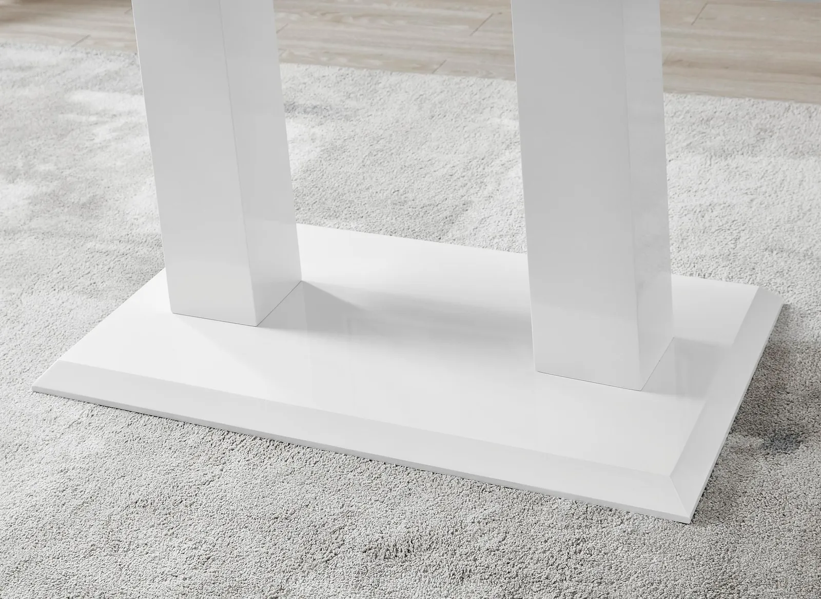 FurnitureboxUK Imperia 150cm 6-Seater Modern High Gloss Pillared Dining Table in White 3