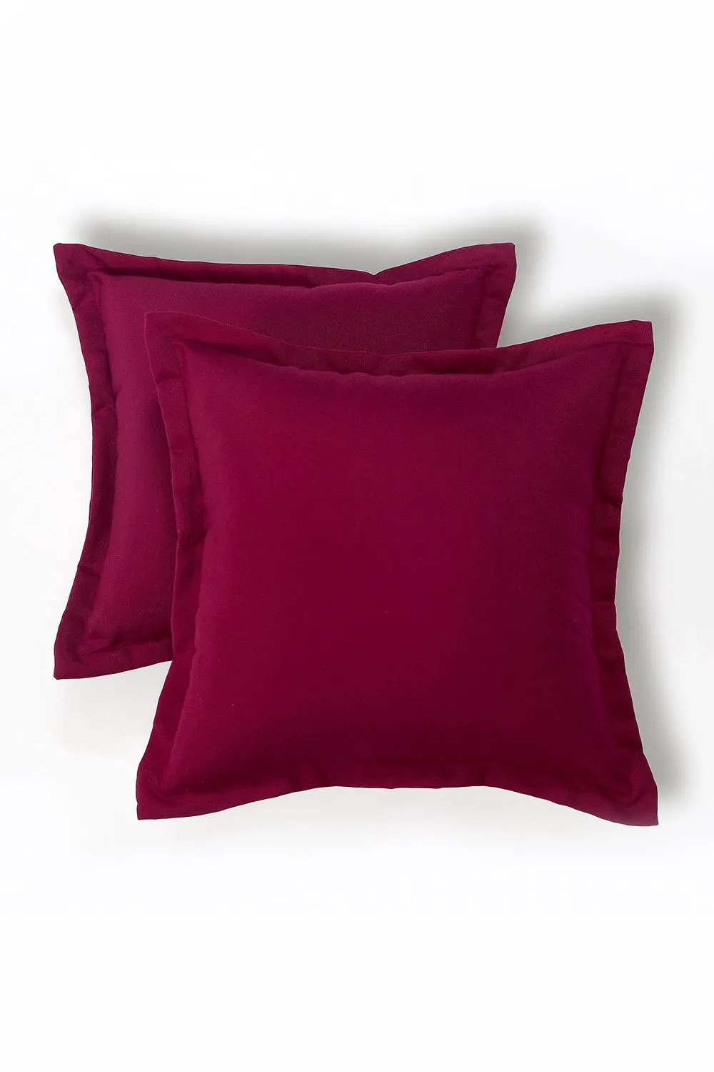 Homescapes Luxury Waterproof Plain Outdoor Cushion 45 x 45 cm, Set of 2 in Red