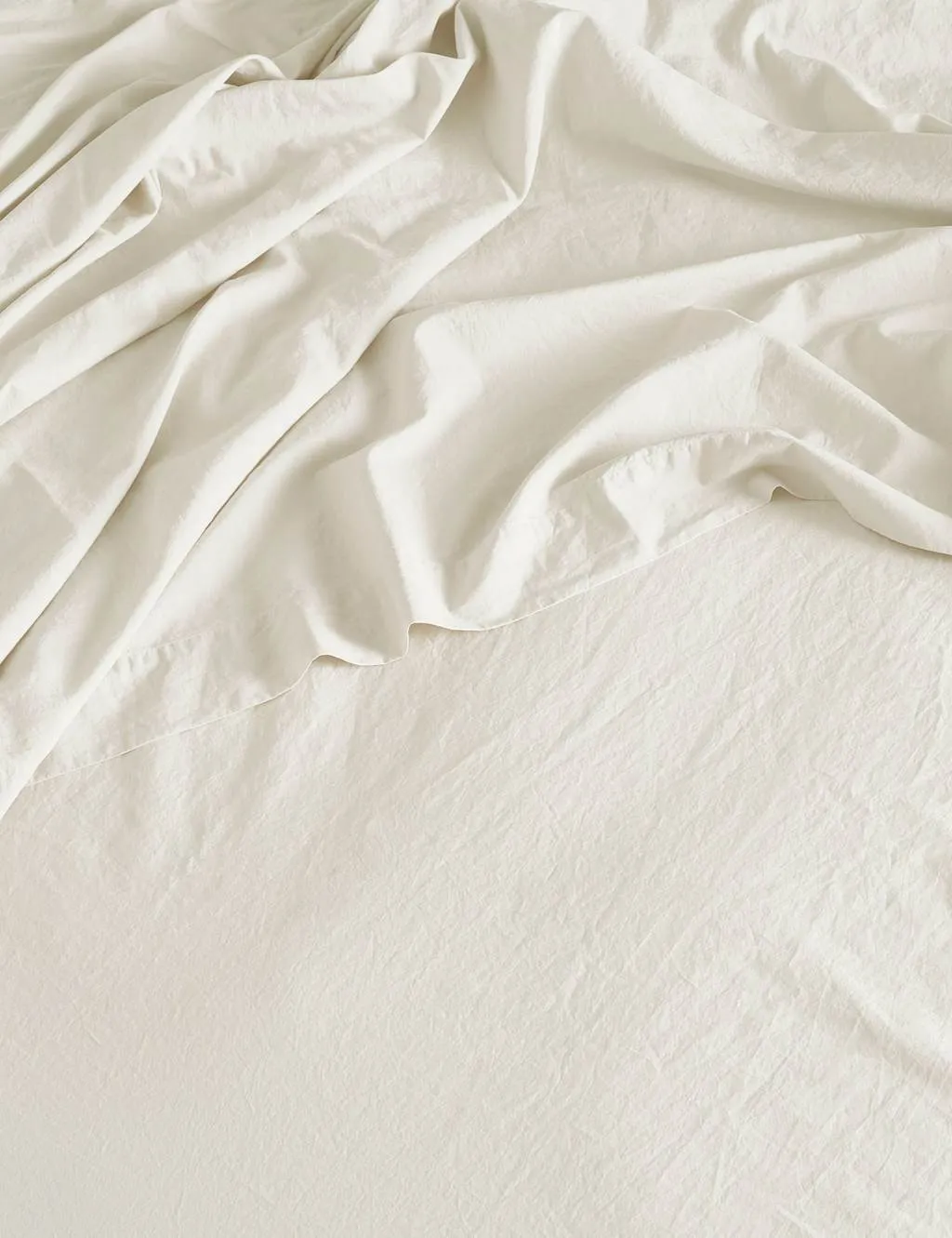 Bedfolk Washed Cotton 300 Thread Count Flat Sheet Soft White