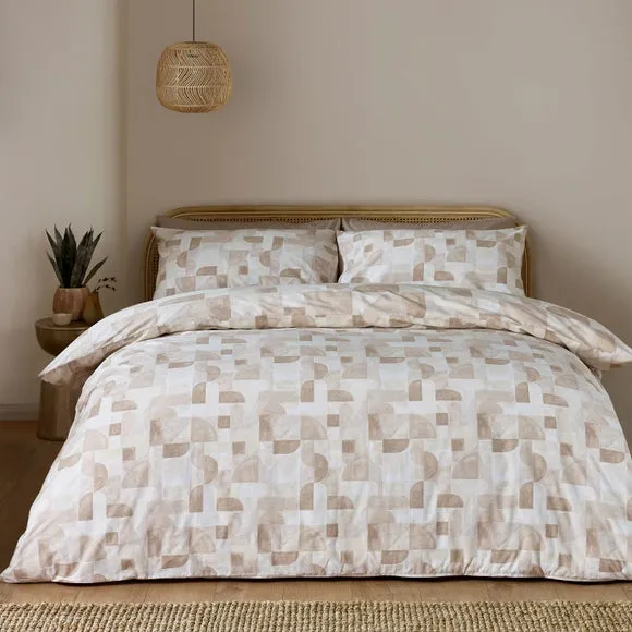 Catherine Lansfield Sloane Geo Reversible Duvet Cover & Pillowcase Set 4