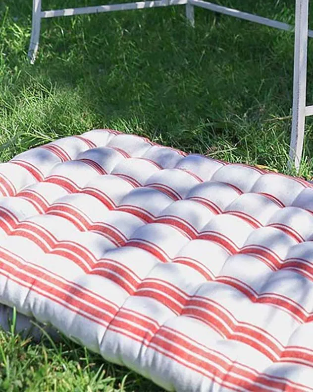Dibor Traditional Style Red Stripe Quilted Summer Outdoor Garden Bench Cushion L100cm x W40cm 5
