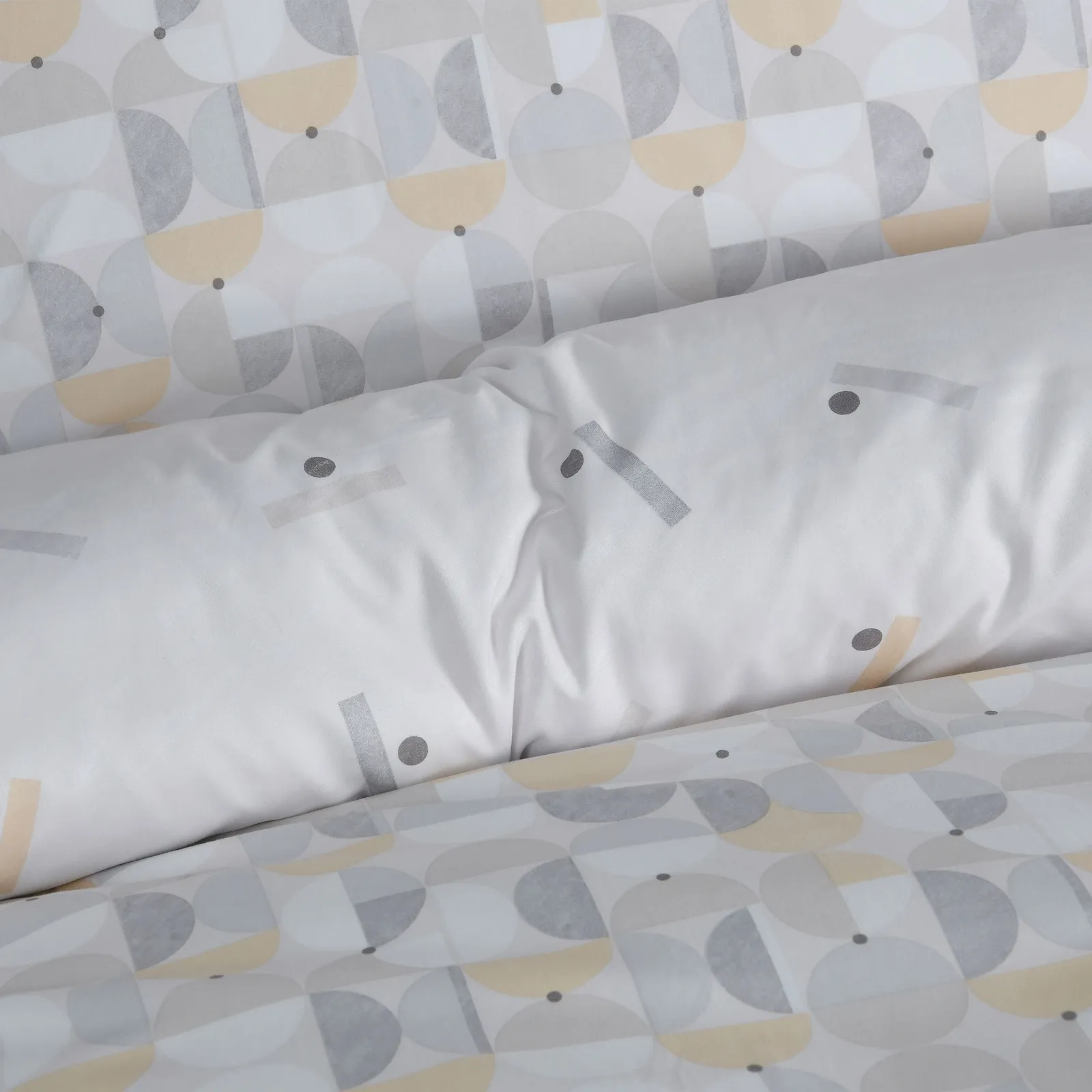 Smart Living Printed Reversible Circle Geo Duvet Cover With Pillowcases in Yellow 6