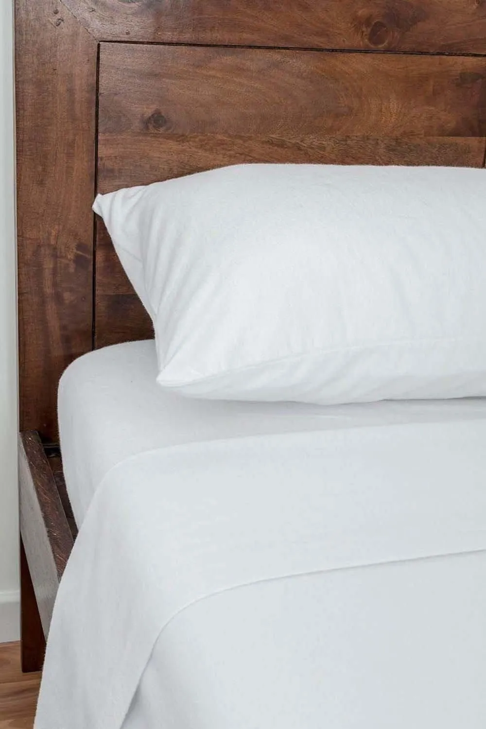 Homescapes Luxury Brushed Cotton Flannelette Flat Sheet 100% Cotton in White