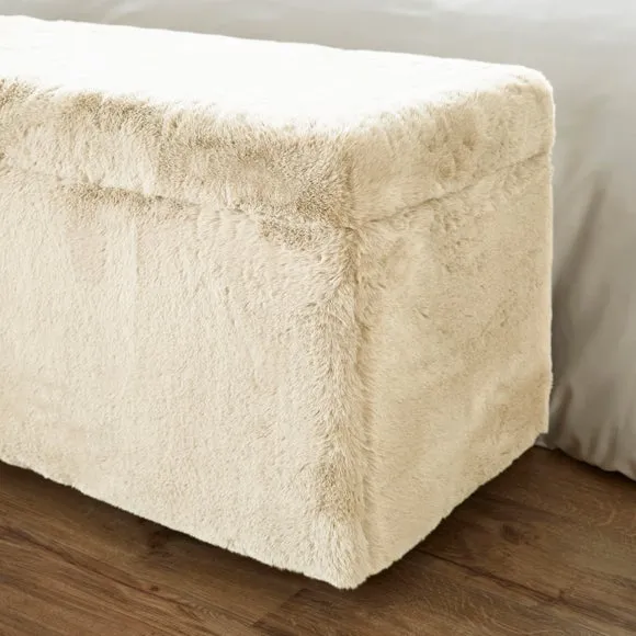 Elysia End of Bed Ottoman, Faux Fur 4