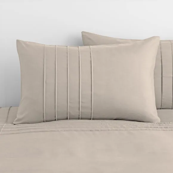 Jessa Pintuck Duvet Cover & Pillowcase Set 3