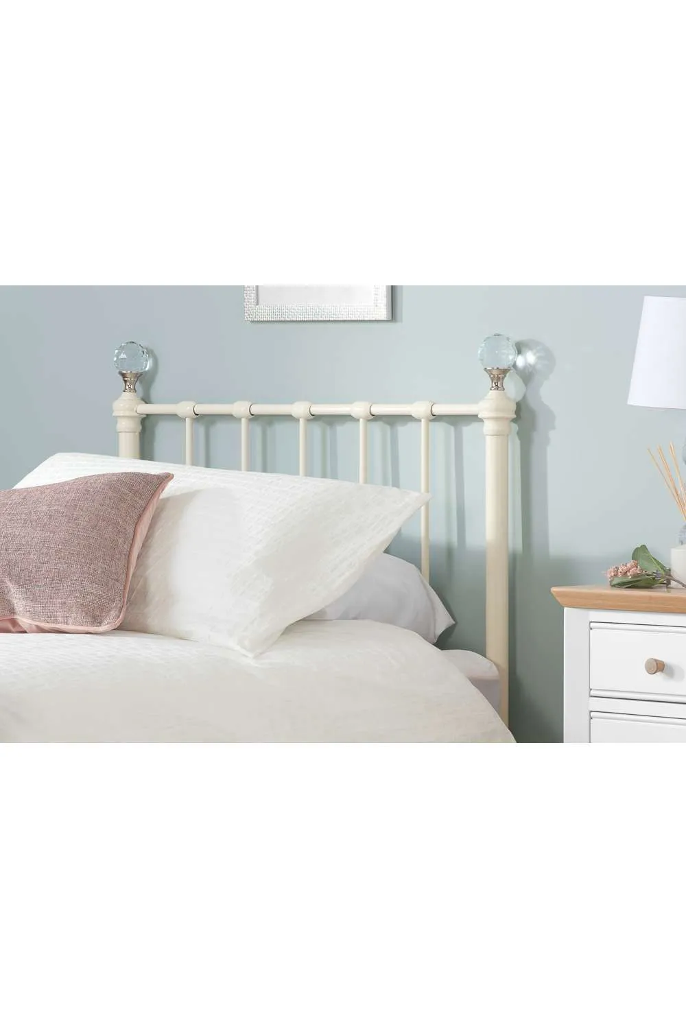 Birlea Jessica Bed in Cream 3