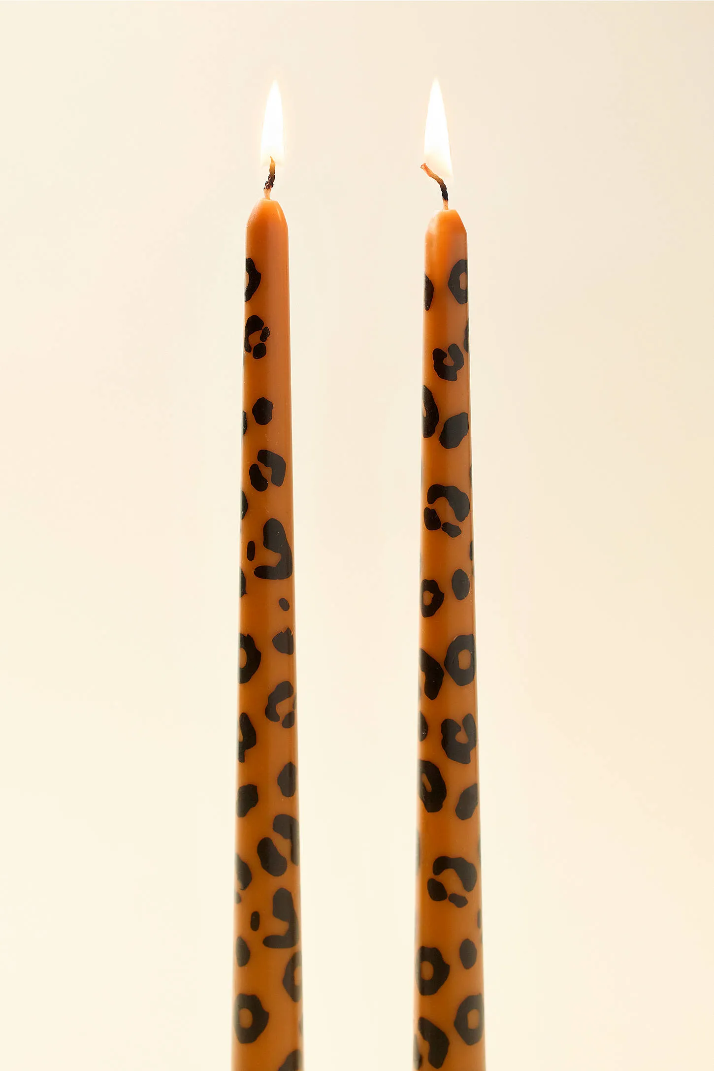 Leopard Taper Candles 2-Pack 2