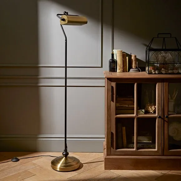 Banker Floor Lamp 2
