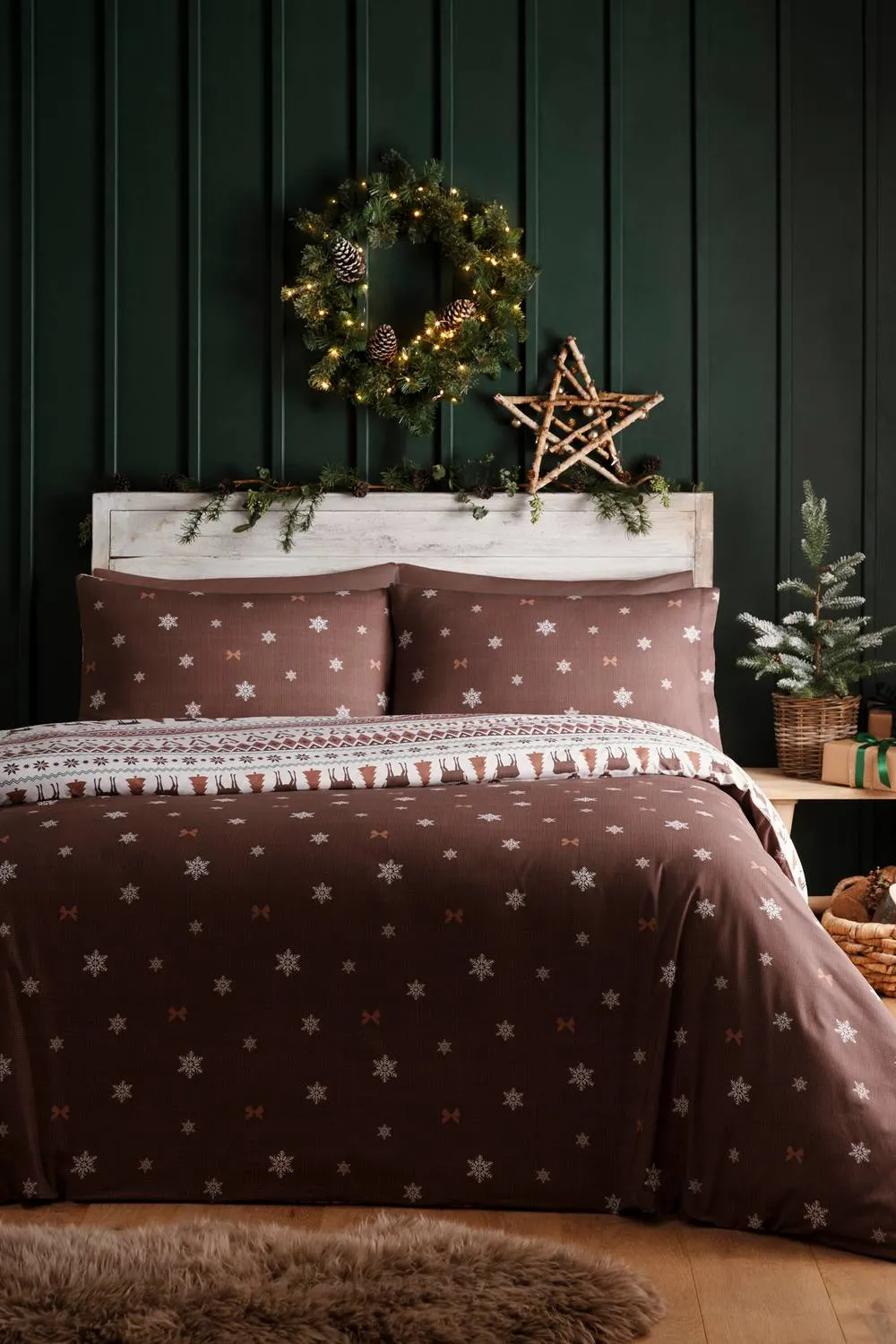 Fusion 'Christmas Fairisle' Easy Care Duvet Cover Set in Natural 4