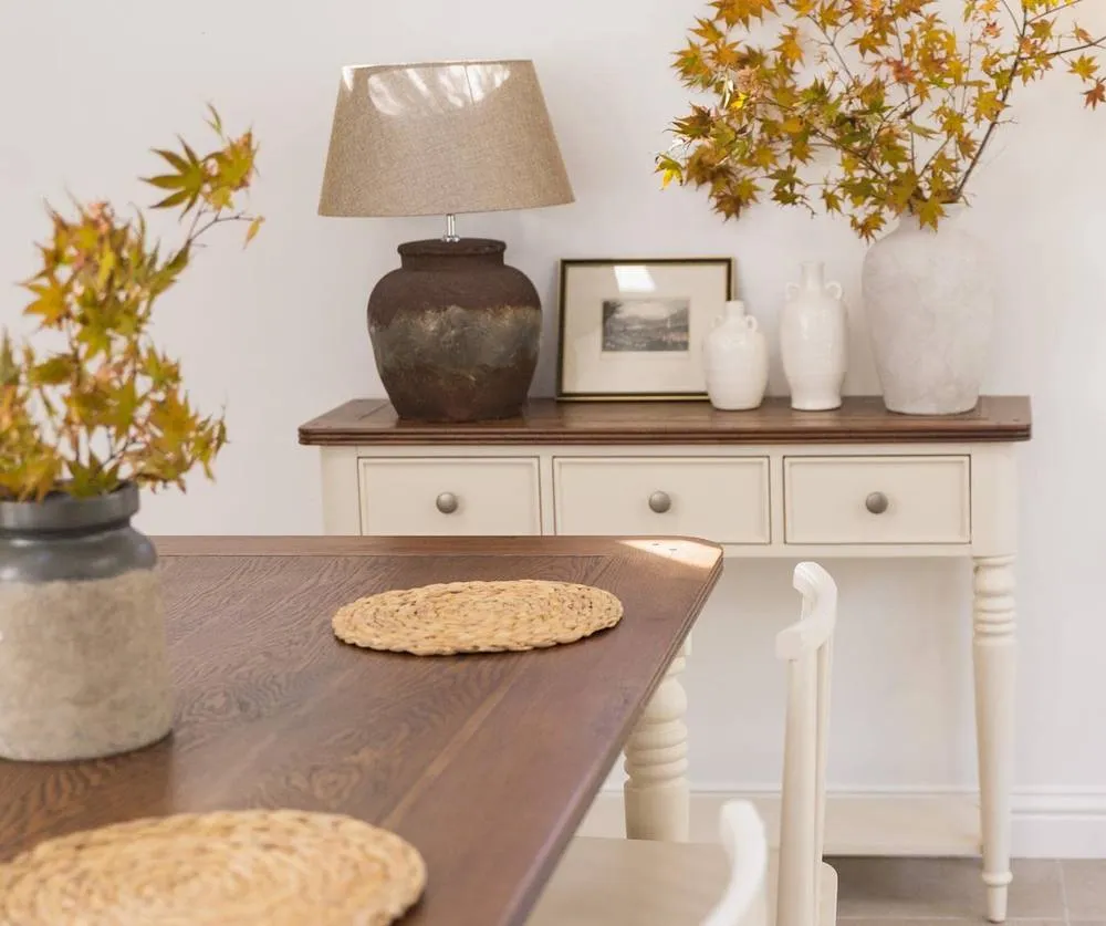 Statement Furniture Queensbury Large Dining Table with Oak Top in Cream 3