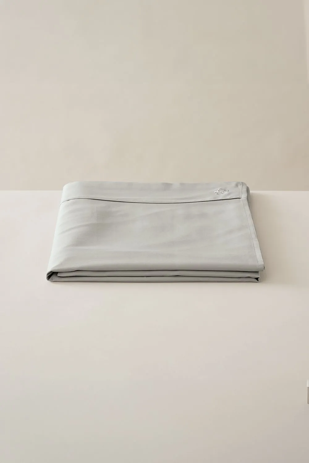 Ted Baker 'TB Plain Dye' Cotton Sateen Flat Sheet in Silver 1