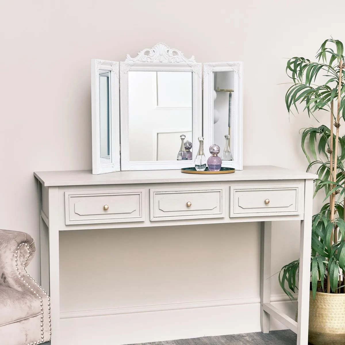 Melody Maison White Ornate Dressing Table Triple Mirror 2