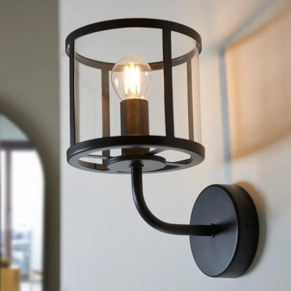 Vogue Beckett Industrial Wall Light 2