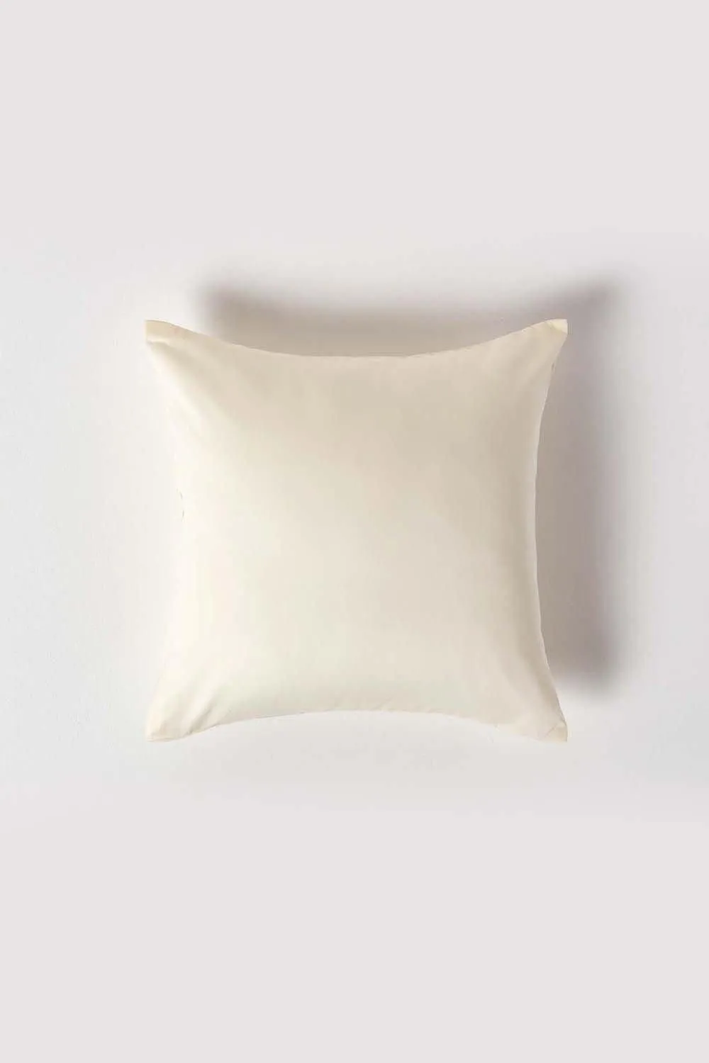 Homescapes Sateen Cotton Continental Pillowcase 400 TC, 40 x 40 cm in Cream 1