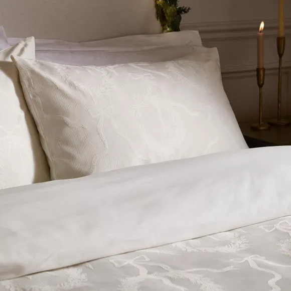 Paoletti Winter Wreath Duvet Cover & Pillowcase Set 2