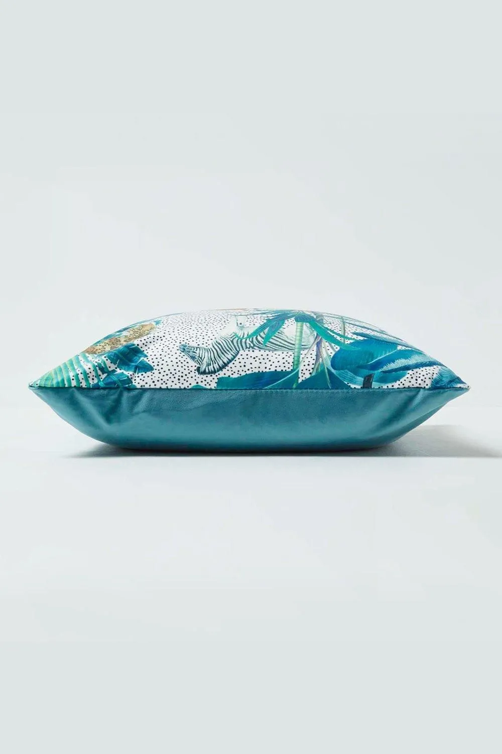 Homescapes Teal Jungle & Parrot Velvet Cushion 46 x 46 cm 4