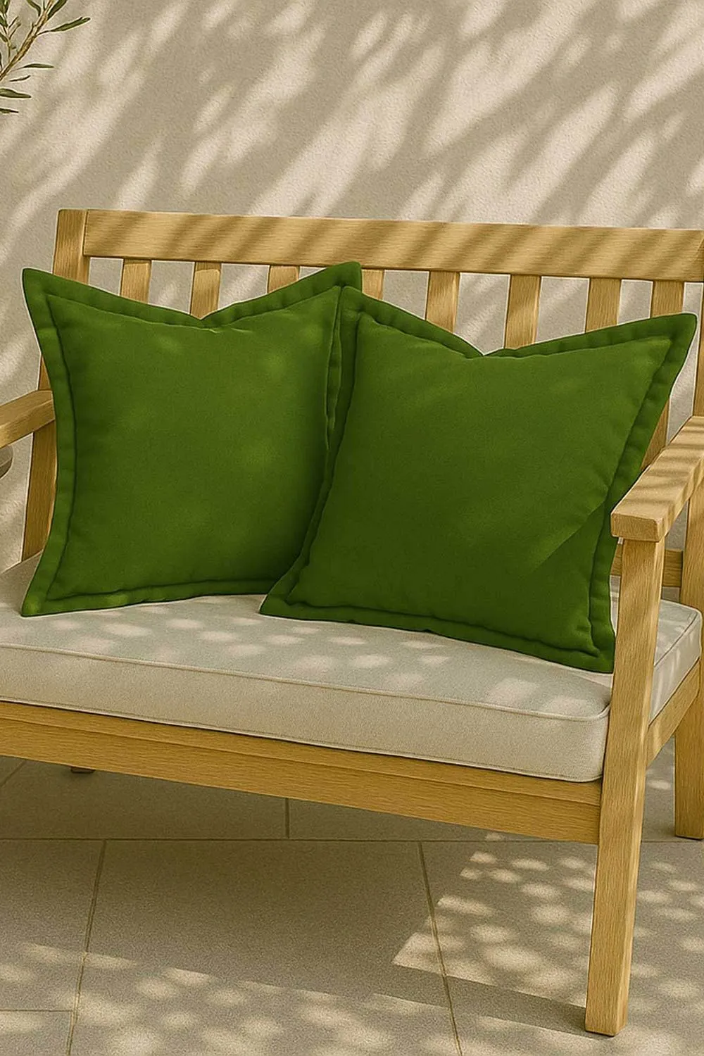 Homescapes Luxury Waterproof Plain Outdoor Cushion 45 x 45 cm, Set of 2 in Green 5