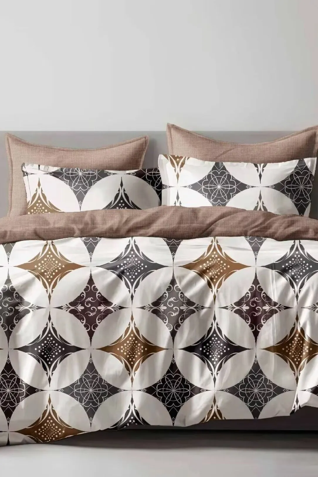 Ezysleep Geometric Circle Printed Duvet Set