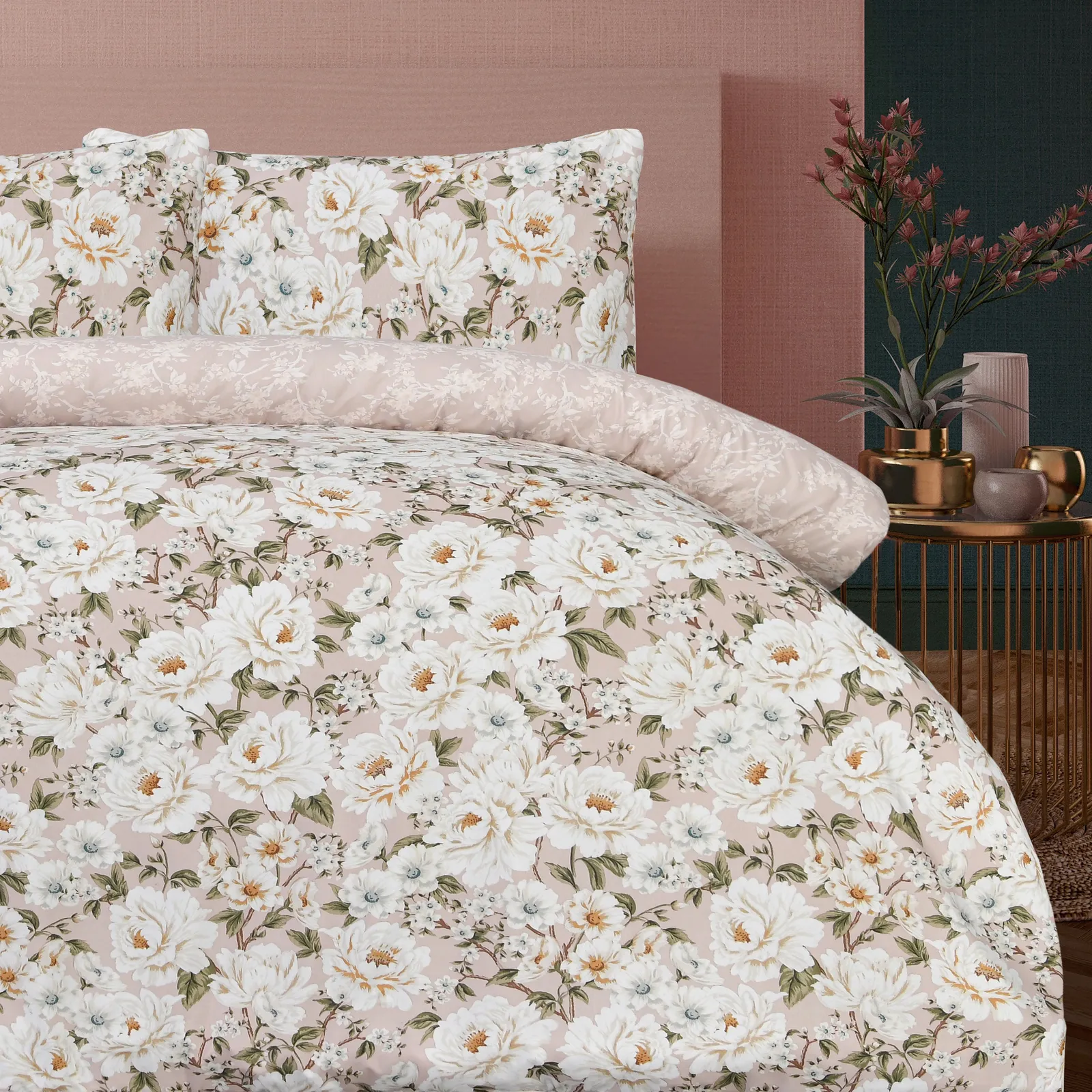 Smart Living Luxury Soft Reversible Elegant Blooms Duvet Cover & Pillowcases in Pink 6