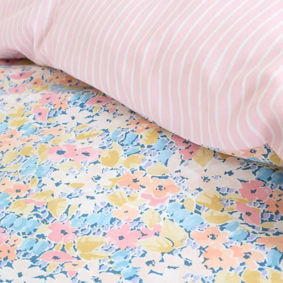Catherine Lansfield Darcy Floral Reversible Duvet Cover & Pillowcase Set 5