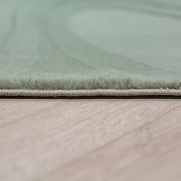 Neve Abstract Faux Fur Wave Rug 4