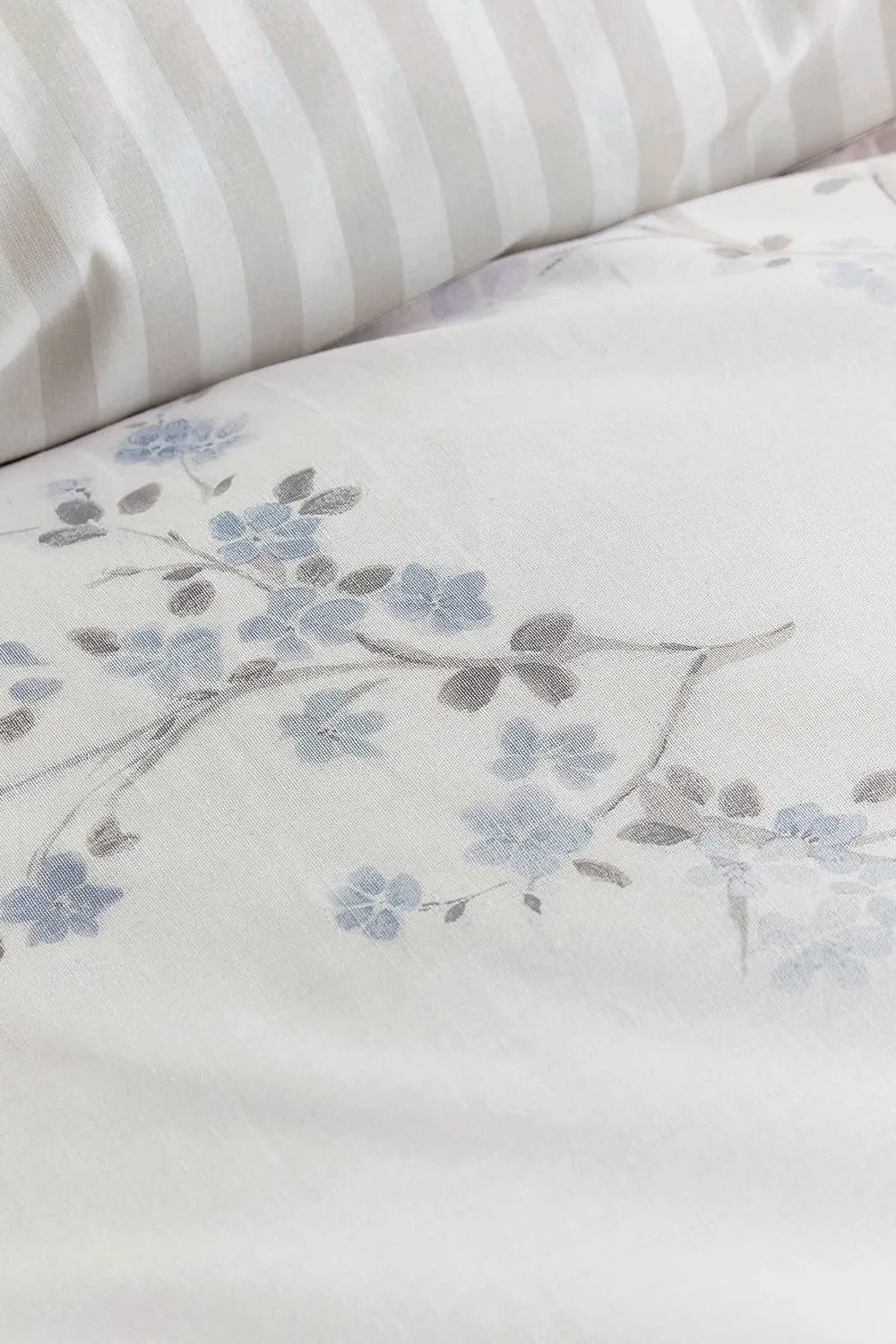 Helena Springfield 'Blossom' Cotton Duvet Cover Set in Off-White 5