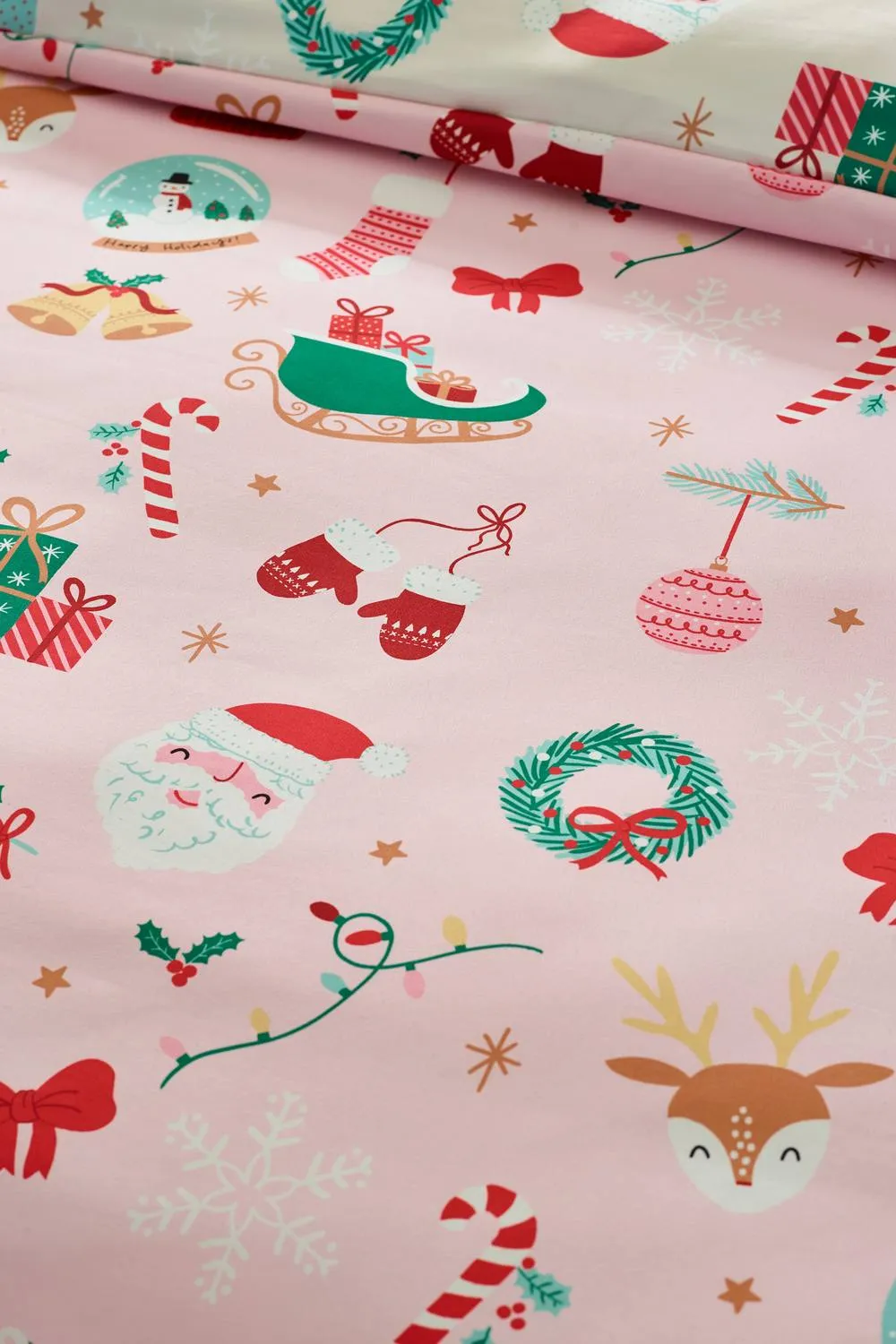 Catherine Lansfield 'Christmas Happy Holidays' So Soft Reversible Duvet Cover Set in Pink 4