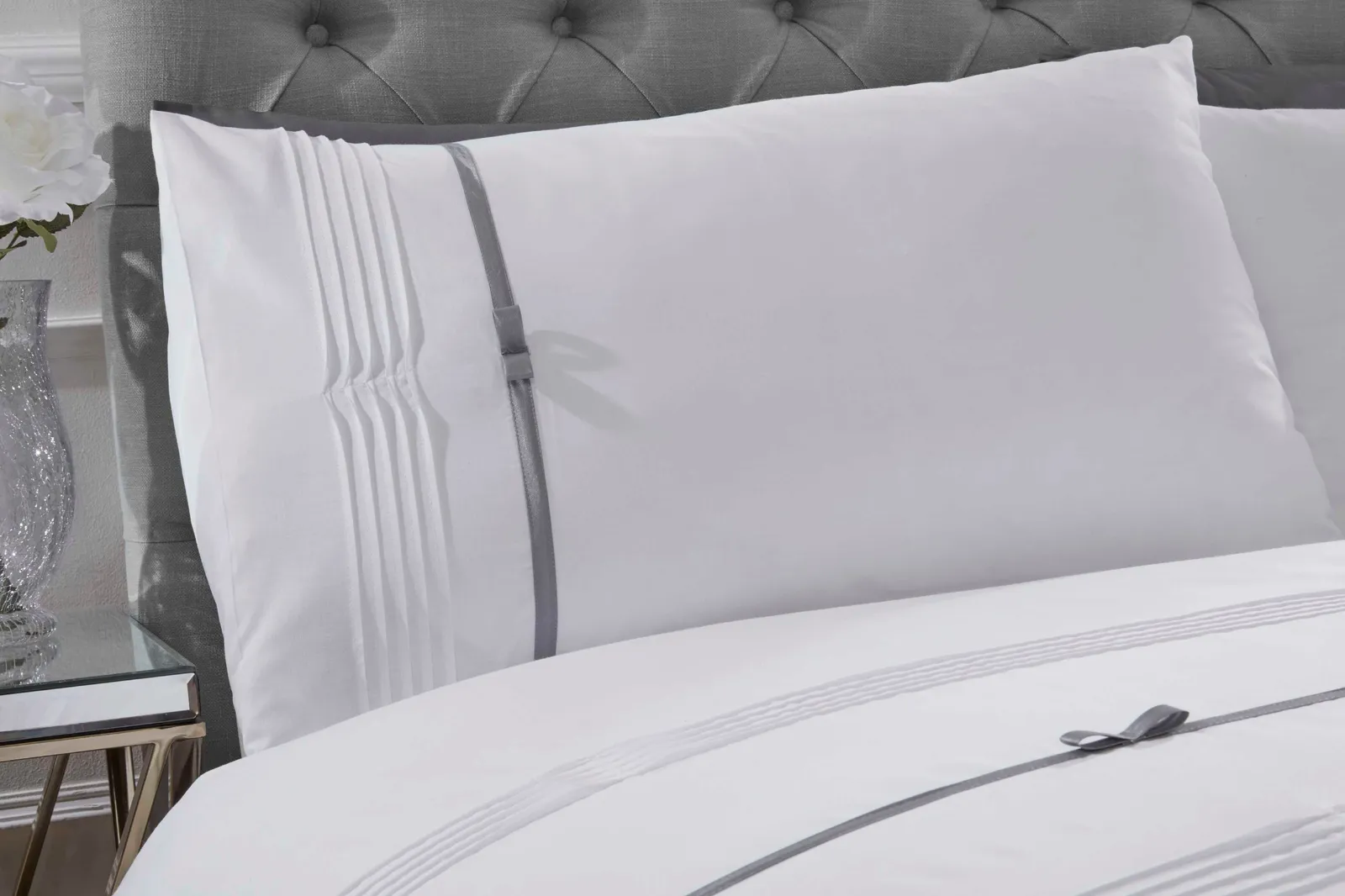 Rapport Home Clarissa Polycotton Duvet Cover Set With Pillowcase in White 2