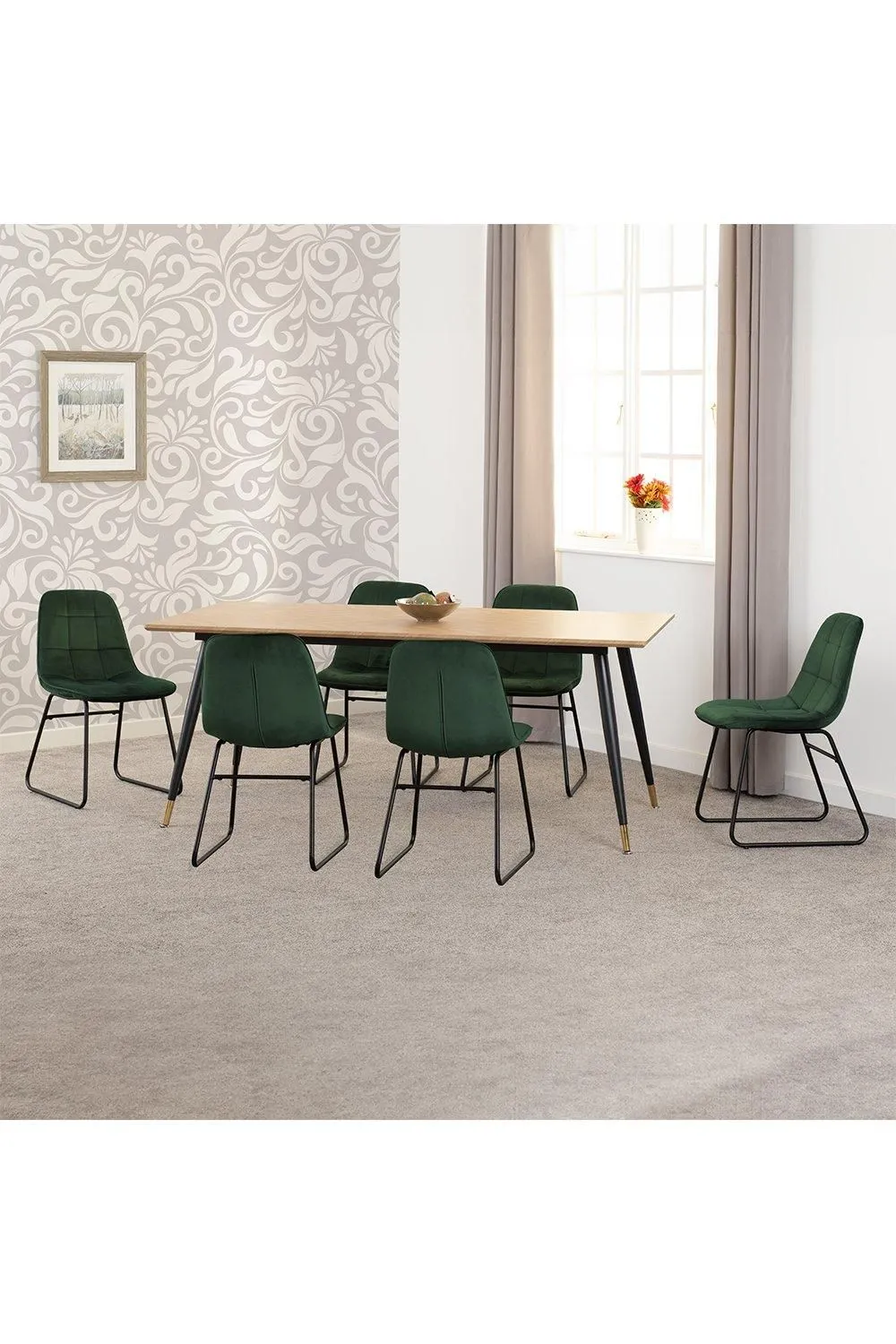 Seconique Hamilton Medium Dining Set with Lukas Chairs in Green
