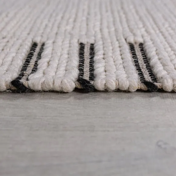 Plaited Wool Striped Border Rug 4