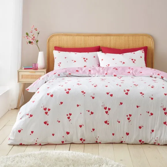 Catherine Lansfield Seersucker Heart Reversible Duvet Cover & Pillowcase Set 3