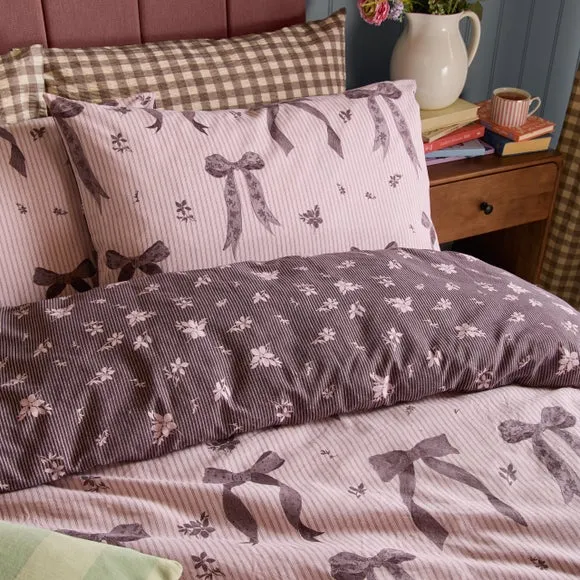 Furn. Belle Stripe Polycotton Duvet Cover & Pillowcase Set 3