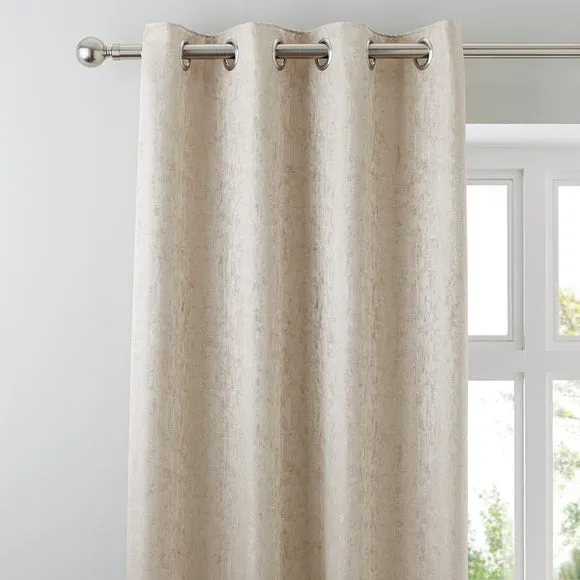 Richmond Eyelet Curtains 1