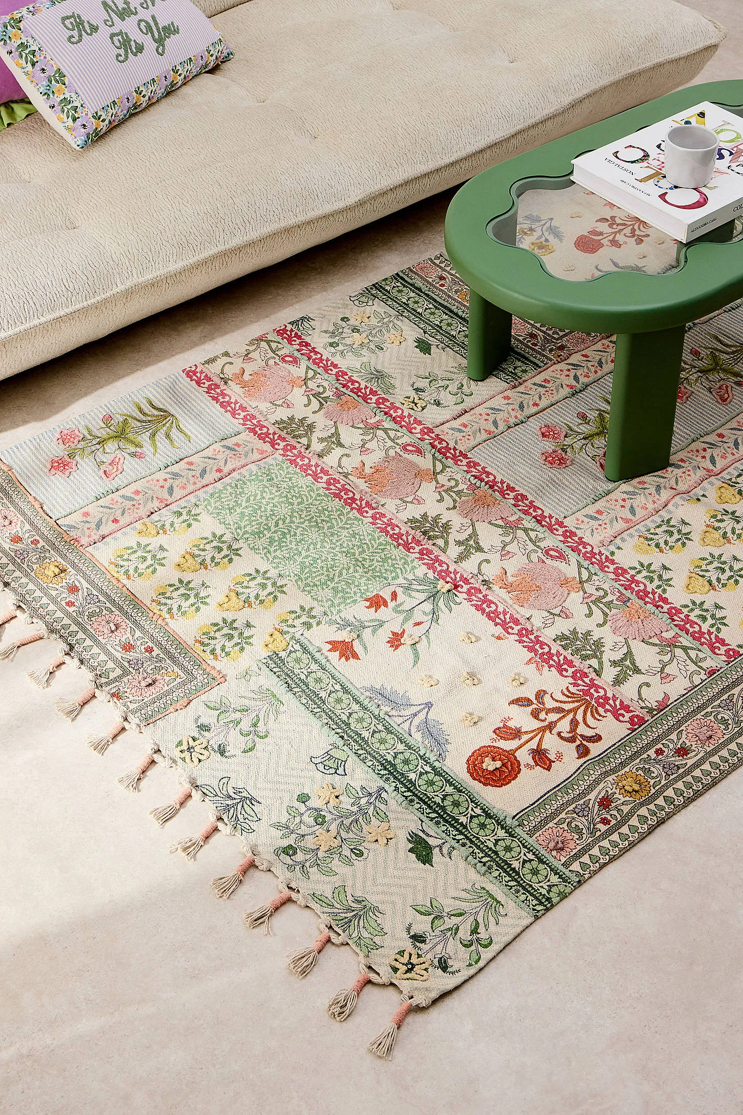 Embellished Patchwork 4x6 Rug - Pink