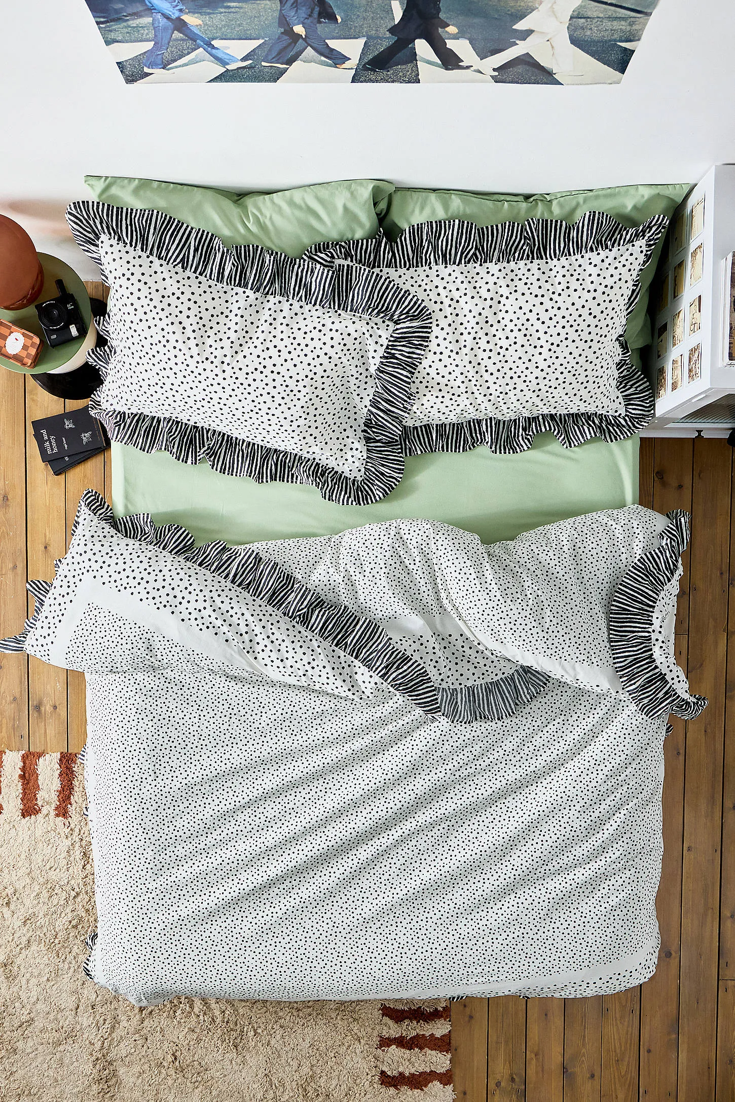 Dalmation Ruffle Duvet Set - Black/White