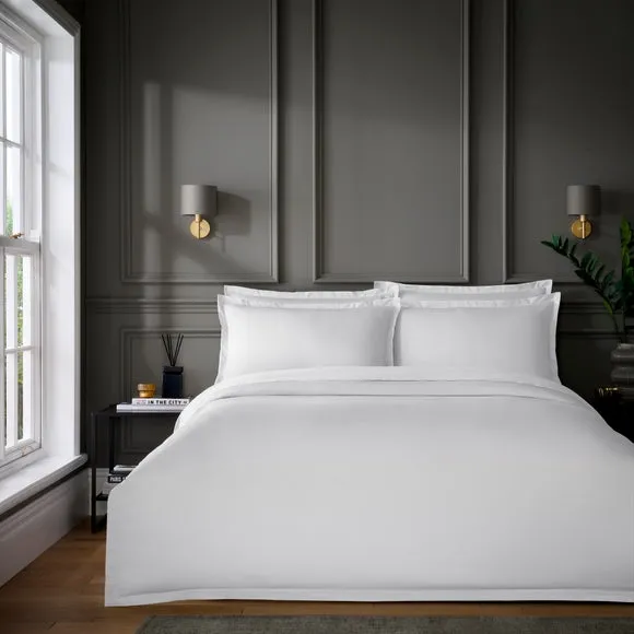 Hotel Cotton Sateen 400 Thread Count Duvet Cover & Pillowcase Set 1