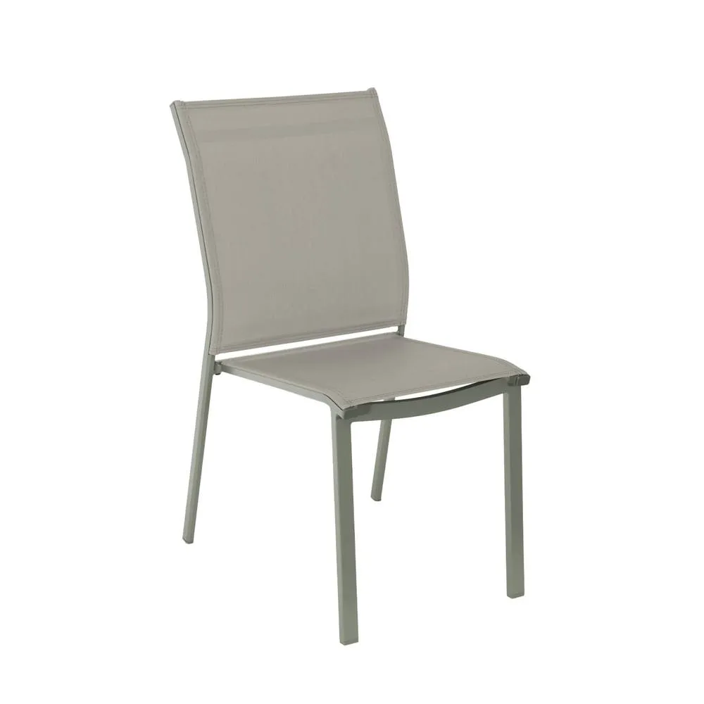 sweeek Acacia wood & aluminium garden table + 8 chairs in Khaki 4