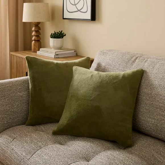 Set of 2 Fleece Square Cushion Covers 1
