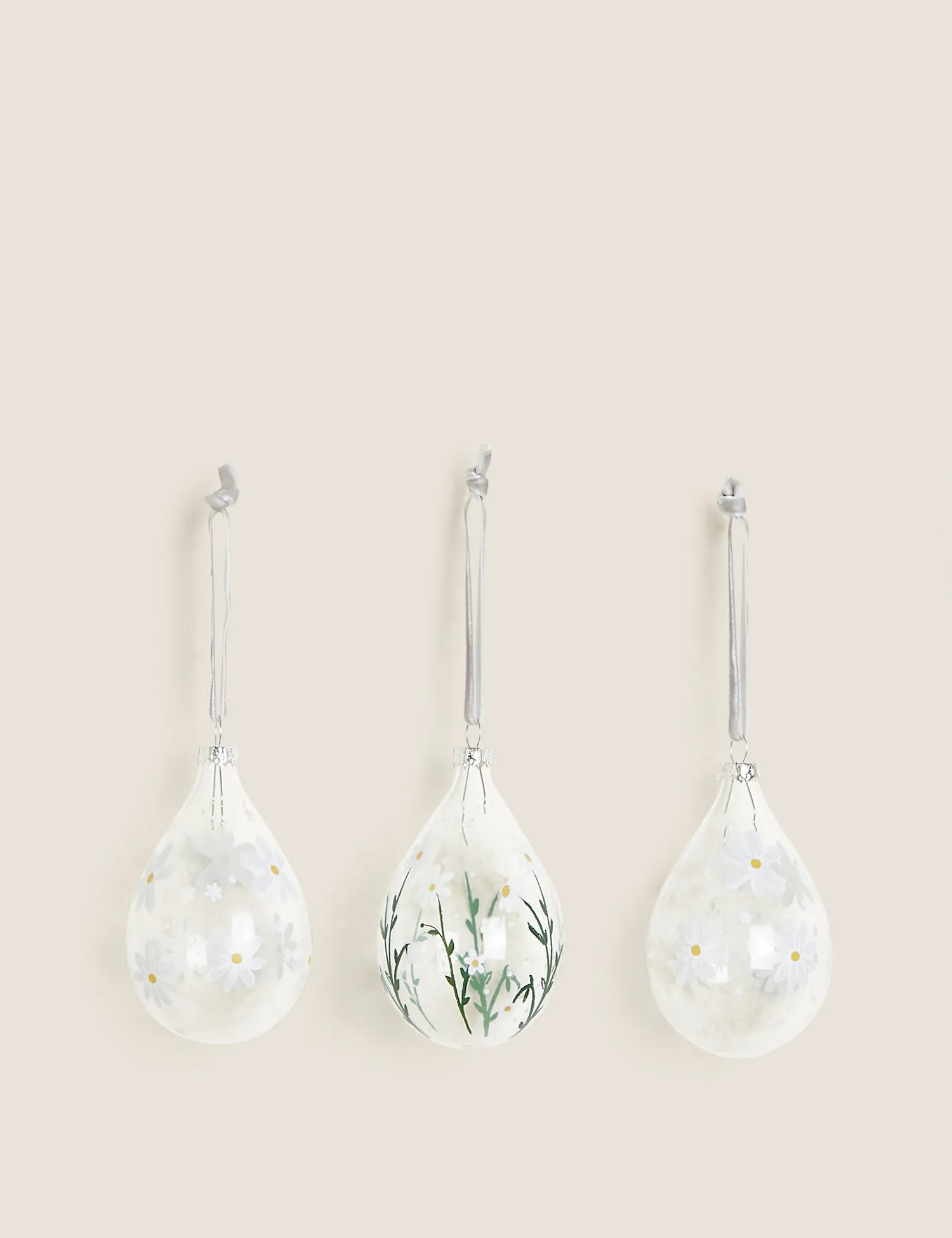 M&S 3 Pack Glass Daisy Egg Decorations