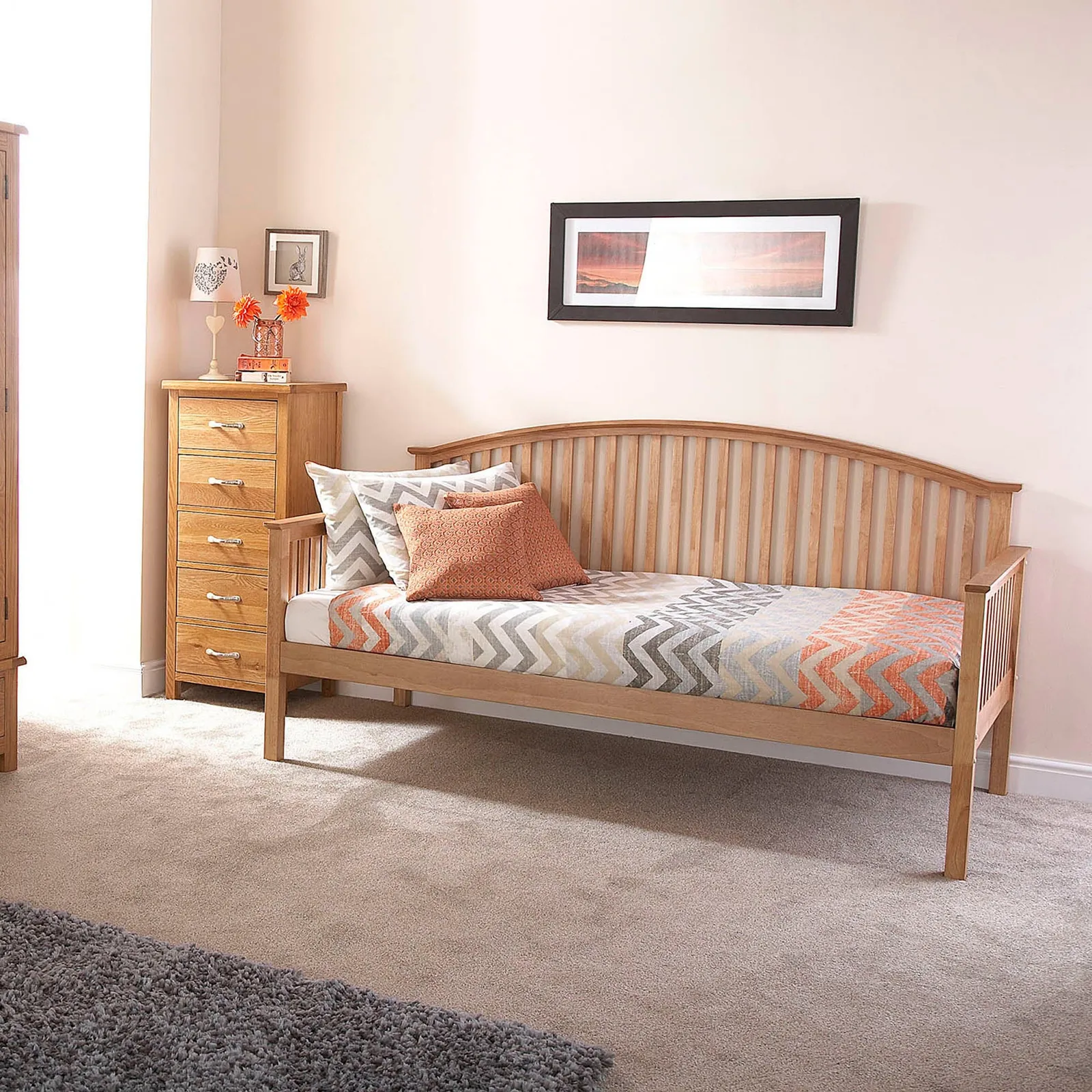 Madrid Wooden Day Bed 1