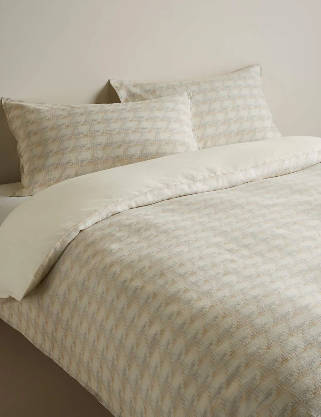 M&S Blurred Check Jacquard Bedding Set Linen