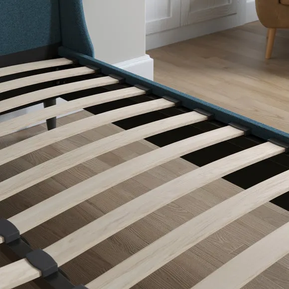 Mason Buttoned Chenille Bed 4